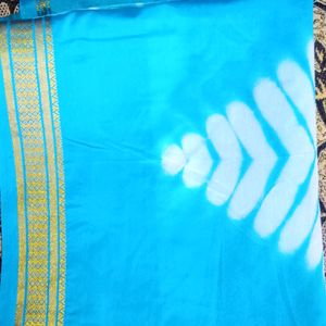 Preloved Tie And Die Saree With Golden Border