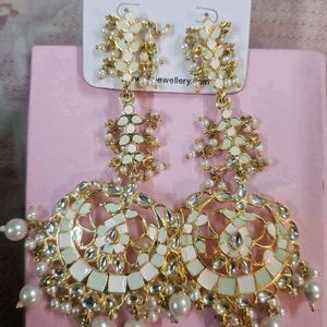 Jaynen Fashion Women White New Rajsthani Earings