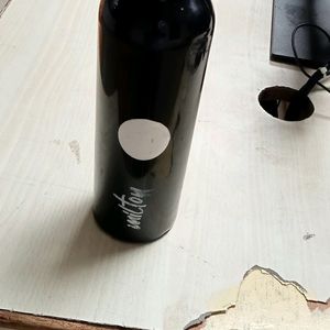 Black Milton Water Bottle 24 Hrs Hot And Cold