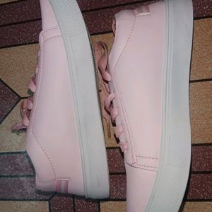 Pink Casual Shoe 👟