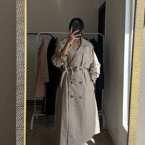 🖤🤎 COMBO of Beige & Black Trench Coat