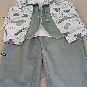 Boys Blazer And Pants With bow 4-6 Years