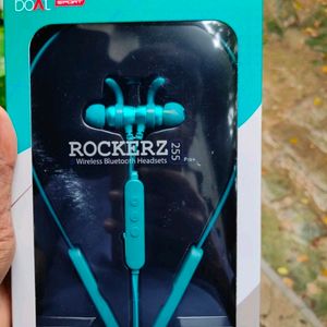 Boat Rockerz 255 Pro Plus Wireless BluetoothHeadst