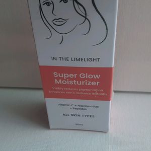 Foxtale Super Glow Moisturizer