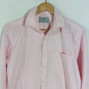 Pink Plain Formal Shirt (Men)