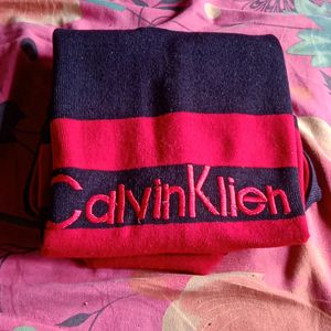 BRAND NEW-CALVIN KLIEN SWEATER