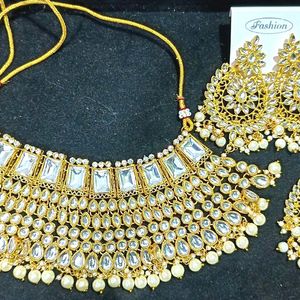 Ethnic Jewellery Set .