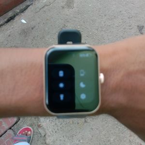 Noise Smart Watch 🎑