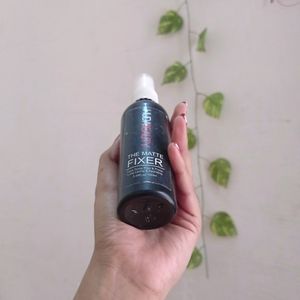 Huda Makeup Fixer Spray