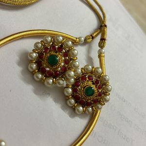 Tradition Choker Set