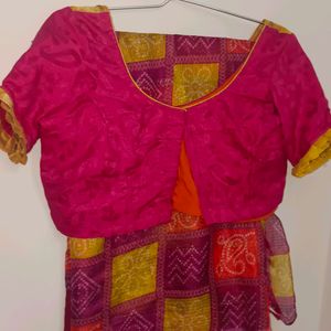 1 sari 2 Blouse