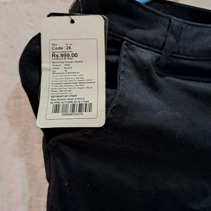 30 Rs Off Max Jeans