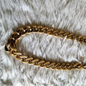 Gold Necklace (Women's)