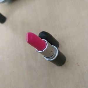 MAC Brand New Lipistick