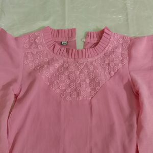 Bat Sleeve Pinky Top