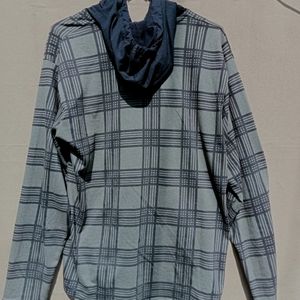 Lewel Men Checkered Hooded Shirt