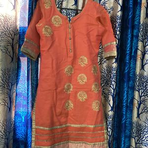 Women Kurta Dupatta Set