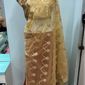 Lehenge With Crop Top And A Dupatta( Extra Charge)