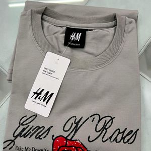 H&M XL TSHIRT SIZE BRAND NEW