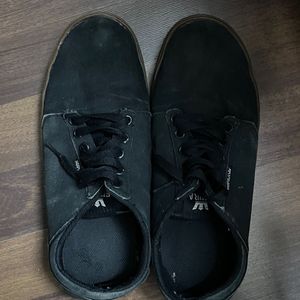 Supra Black Sneakers