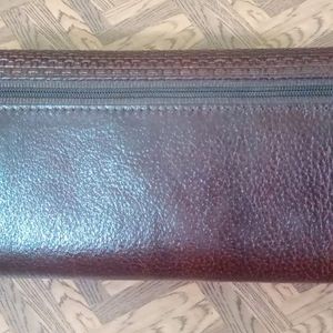 Leather Leadish Hand Clutch