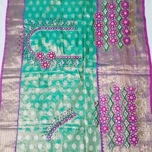 PRICE DROP..🥳 Partywear Banarasi Saree.. 🥳