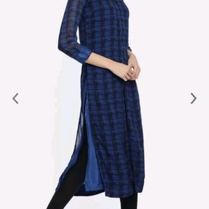 Branded Straight Zipper With Front Slit Kurti