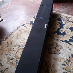 Philips Sound Bar With Remote