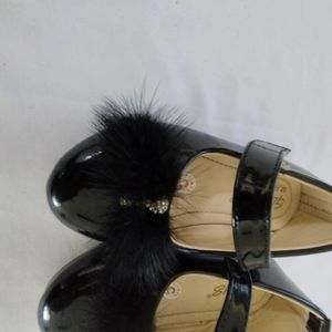 Black Fur Shoes (Girl's)