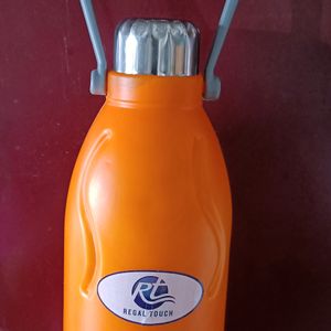 Regal Touch Insulated Cool Plastic Water Bottle