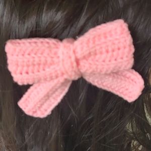 Crochet Bow Hairclip🎀🩷