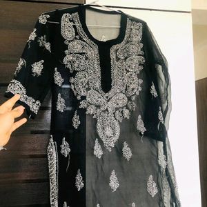 Chikankari Kurta