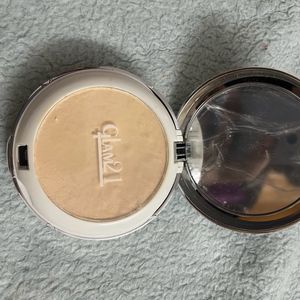 Glam21 Foundation And Compact