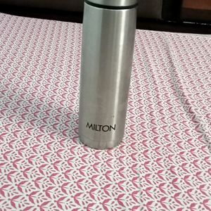 MILTON NEW WATER BOTTLE