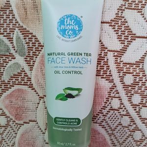 The Moms Co. Natural Green tea Face Wash Of 80ml