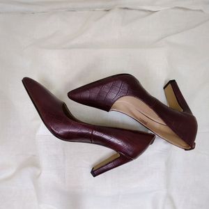 Celeste Maroon Heels