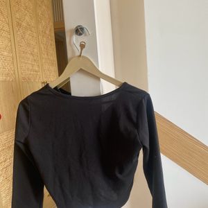 V Neck Full Sleeves Top