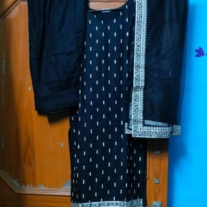 very beautiful heavy party wear kurti pant Dupatta