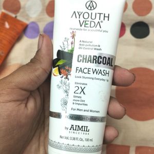 Ayouthveda Charcoal Facewash 100ml