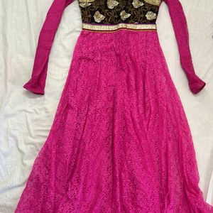 I’m Selling A Gown With Dupatta