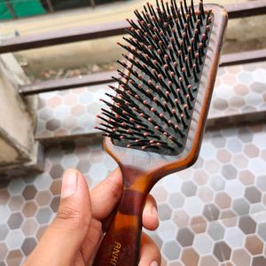 Broad Brush For Hair