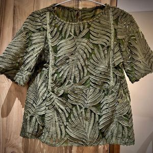 Leaves Designed Top