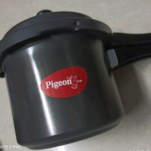 Pigeon Unused 5 Liters Pressure Cooker