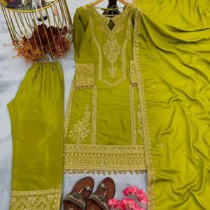 New/Unused Embroidered Kurta Set