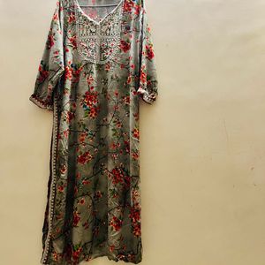 Thread Work Gray Kurti