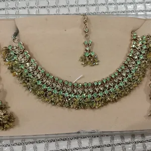 Necklace Set