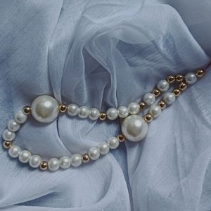 Pearls Phone Charm 🧿