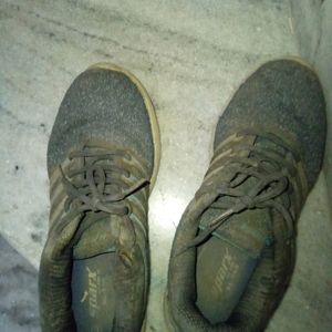 Used And Old Shoes