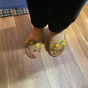 Flats For Women