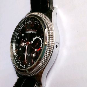 Quartz Working Men Wrist Watch